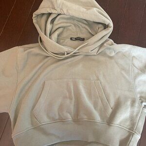 Zara Cropped Hoodie Mint Green never been worn size small